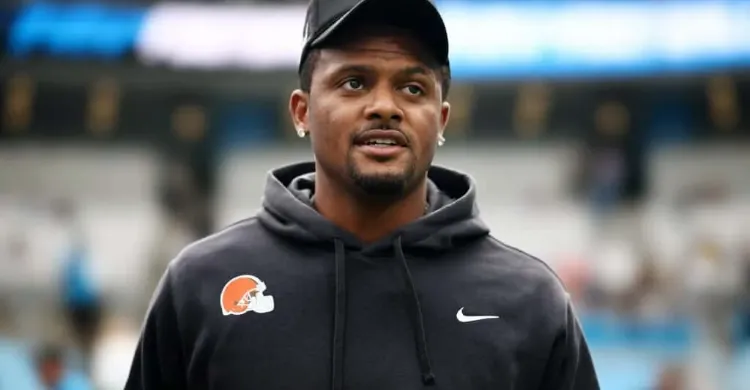 Deshaun Watson Sends Clear Message In Latest Workout Video