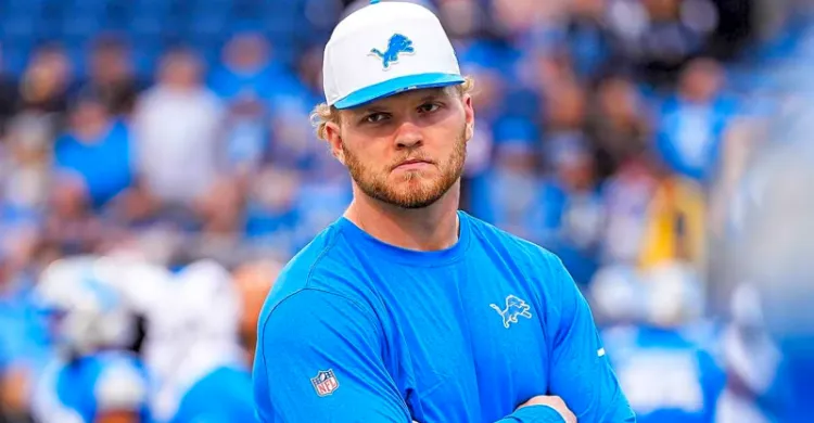 Lions' Aidan Hutchinson offers update on contract talks amid injury return